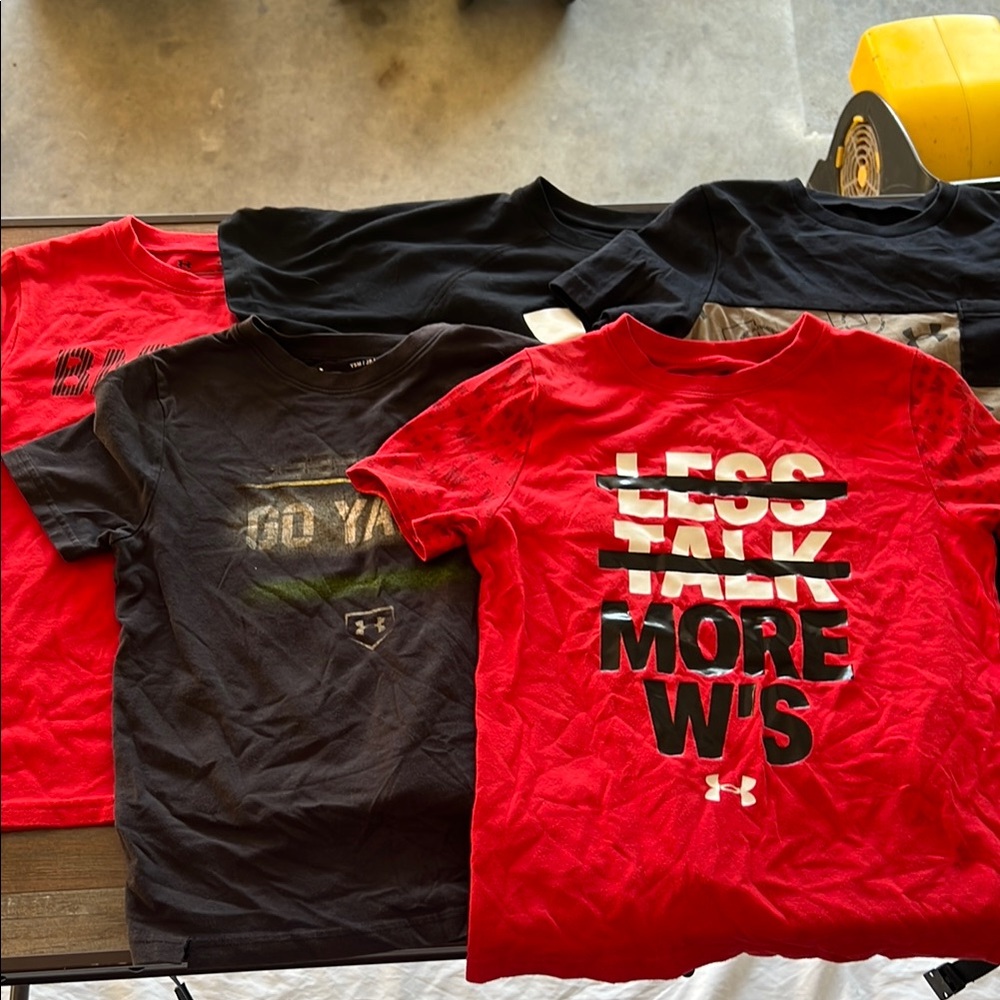 Under Armour Athletic Red and Black Tees